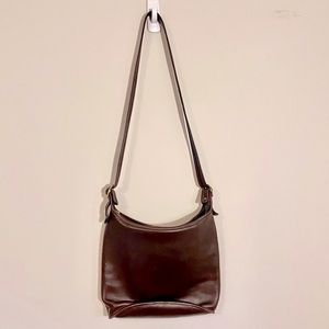 *VINTAGE* Coach Burgundy Leather Crossbody Bag
